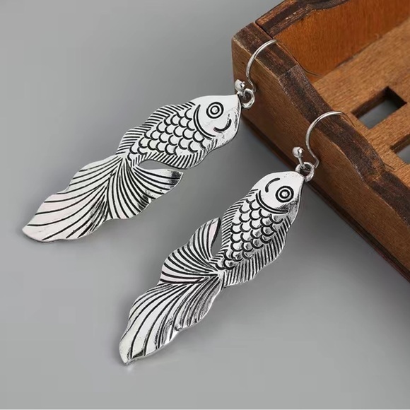 Vintage Style Bohemian Fish Shaped Drop Earrings Silver Plated| Holiday Gift - Picture 5 of 6